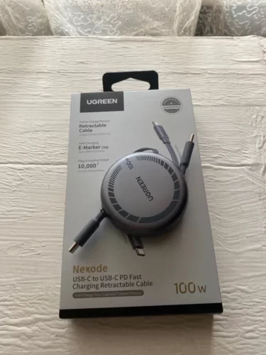 Click to view full screen Cablu retractabil Ugreen USB-C la USB-C, L531, PD 100W, 1m (negru) photo review